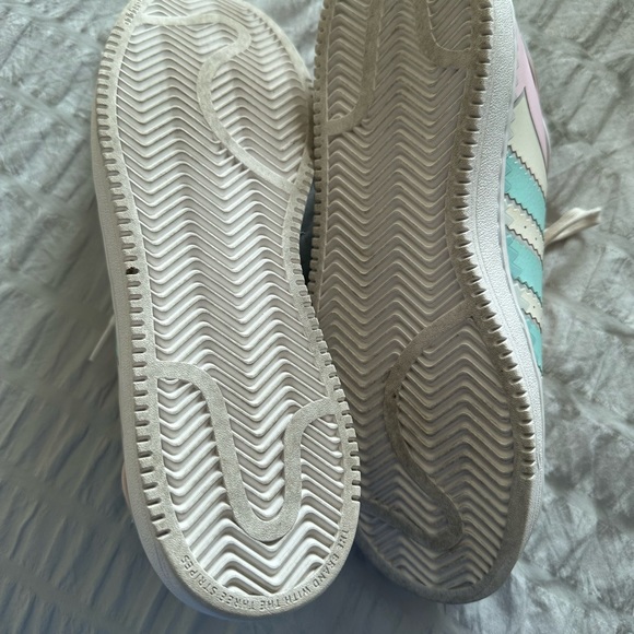 Adidas pastel superstar sneaker - Picture 2 of 5